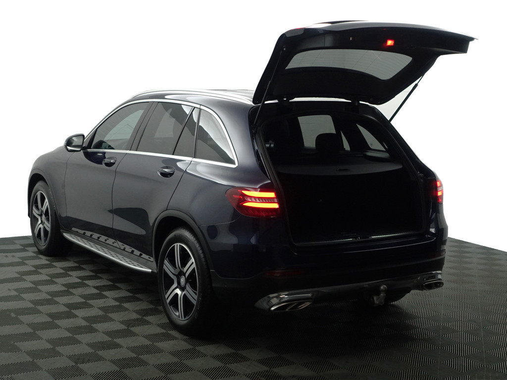 
Mercedes-Benz GLC 250 d 4MATIC AMG Prestige Aut- Xenon Led, Sfeerverlichting, Treeplanken, Camera, Keyless, Elek Trekhaak vol									