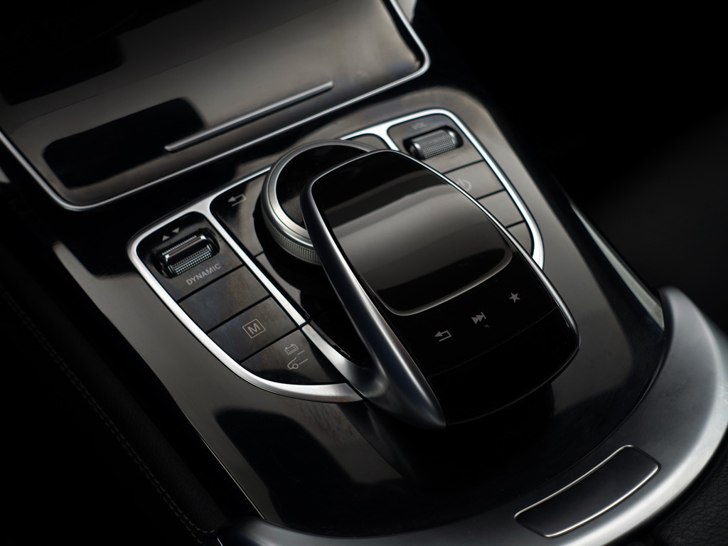
								Mercedes-Benz GLC Coupé 350e 4MATIC AMG Prestige Plus Aut- Schuifdak, Burmester Audio, Keyless, Lane Assist, Xenon Led, Leder Interieur vol									