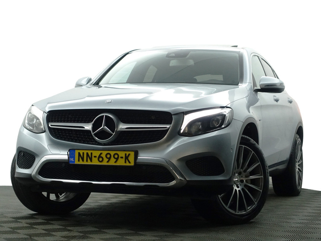 
								Mercedes-Benz GLC Coupé 350e 4MATIC AMG Prestige Plus Aut- Schuifdak, Burmester Audio, Keyless, Lane Assist, Xenon Led, Leder Interieur vol									