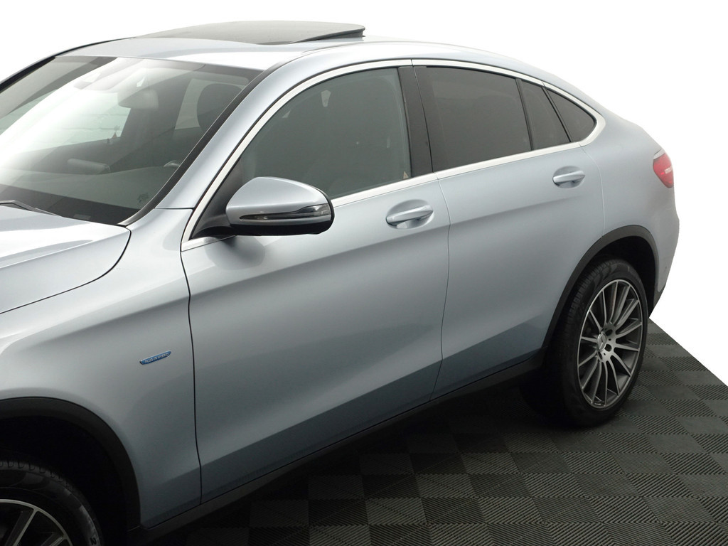 
								Mercedes-Benz GLC Coupé 350e 4MATIC AMG Prestige Plus Aut- Schuifdak, Burmester Audio, Keyless, Lane Assist, Xenon Led, Leder Interieur vol									