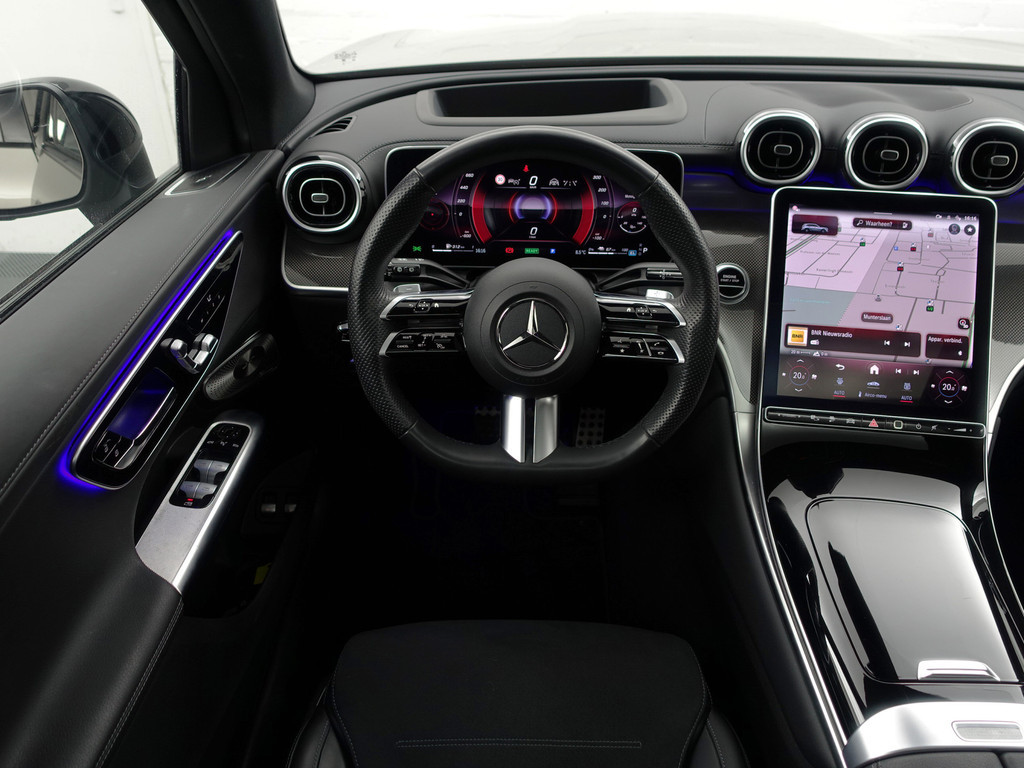 
Mercedes-Benz GLC 400e 4MATIC AMG Line- Achteras besturing, Burmester Audio, Head Up, Panoramadak, Carbon, Sfeerverlichting vol									