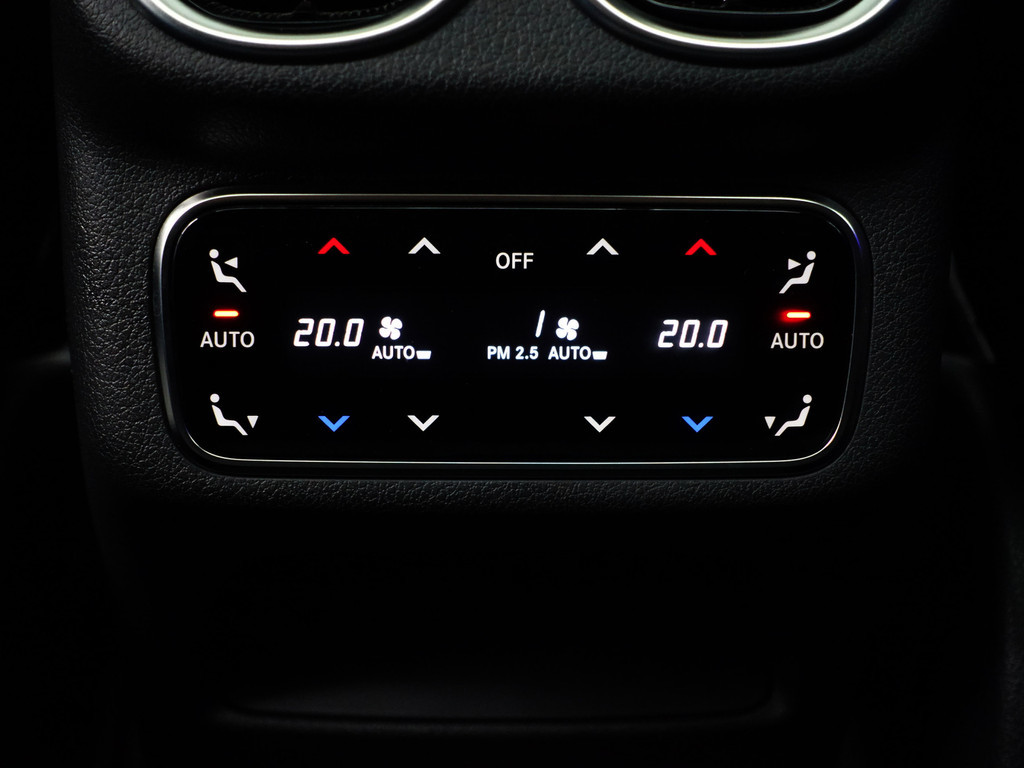 
Mercedes-Benz GLC 400e 4MATIC AMG Line- Achteras besturing, Burmester Audio, Head Up, Panoramadak, Carbon, Sfeerverlichting vol									