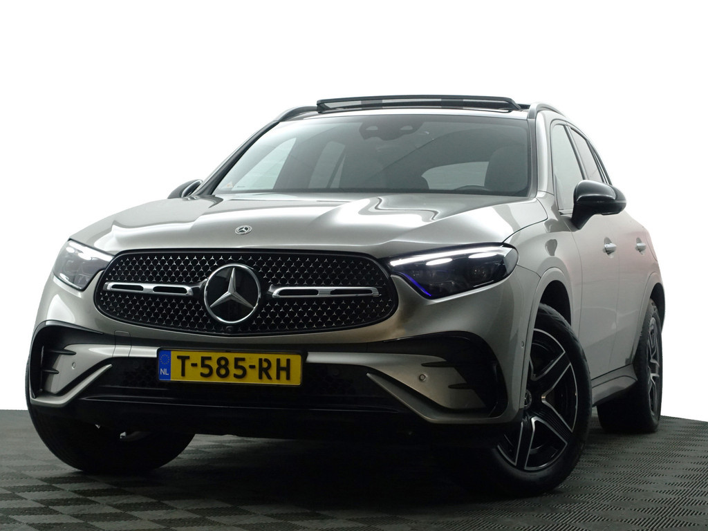 
Mercedes-Benz GLC 400e 4MATIC AMG Line- Achteras besturing, Burmester Audio, Head Up, Panoramadak, Carbon, Sfeerverlichting vol									