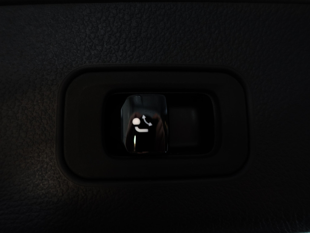 
Mercedes-Benz GLC 400e 4MATIC AMG Line- Achteras besturing, Burmester Audio, Head Up, Panoramadak, Carbon, Sfeerverlichting vol									