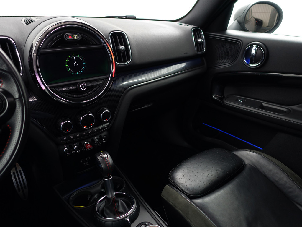 
								MINI Countryman 2.0 Cooper S 192pk John Cooper Works Aut- Two Tone, Panoramadak, Sfeerverlichting, Ada Cruise, Xenon Led, Dynamic Select vol									