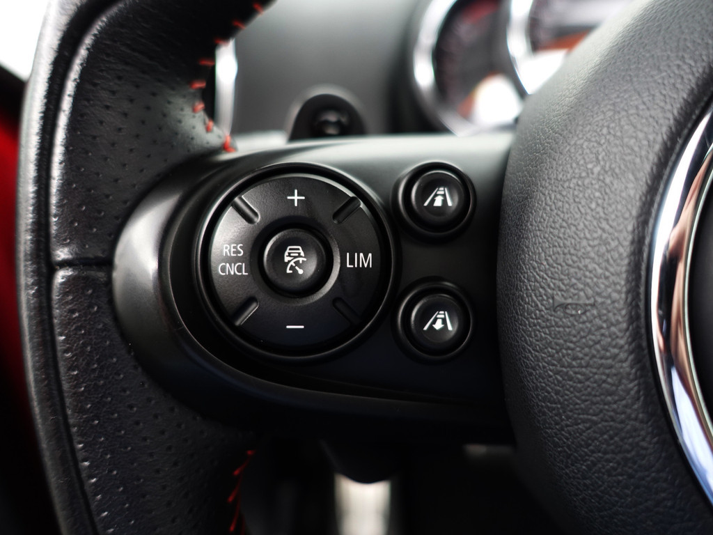 
								MINI Countryman 2.0 Cooper S 192pk John Cooper Works Aut- Two Tone, Panoramadak, Sfeerverlichting, Ada Cruise, Xenon Led, Dynamic Select vol									