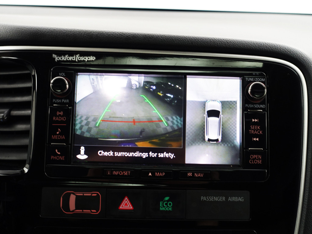 
								Mitsubishi Outlander 2.0 PHEV Instyle+ Aut- Schuifdak, Design Leder Interieur, 360 Camera, Stuur/Stoelverwarming, Ada Cruise vol									