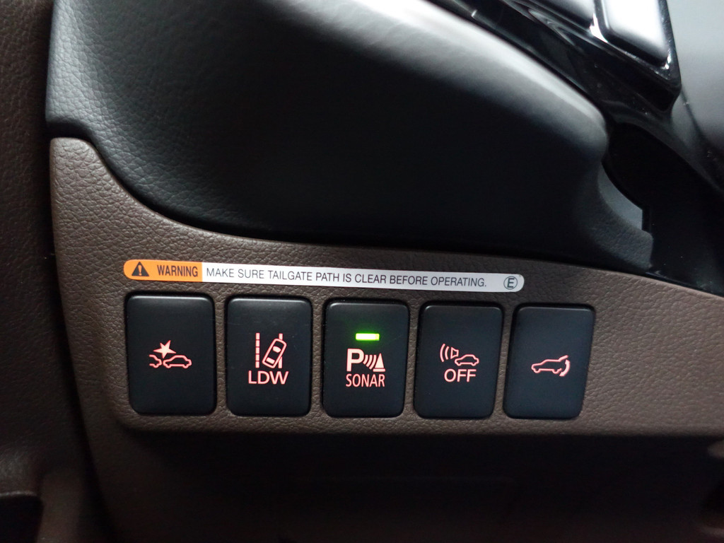 
								Mitsubishi Outlander 2.0 PHEV Instyle+ Aut- Schuifdak, Design Leder Interieur, 360 Camera, Stuur/Stoelverwarming, Ada Cruise vol									