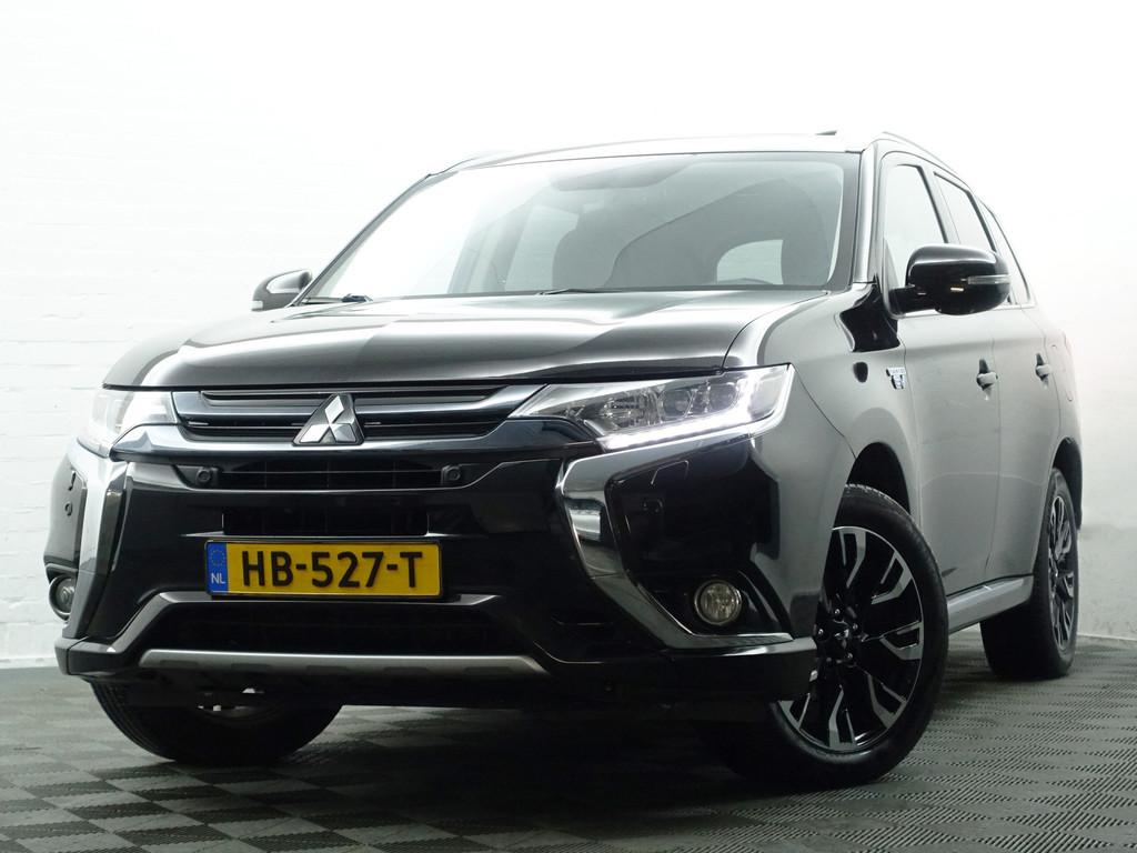 
								Mitsubishi Outlander 2.0 PHEV Instyle+ Aut- Schuifdak, Design Leder Interieur, 360 Camera, Stuur/Stoelverwarming, Ada Cruise vol									