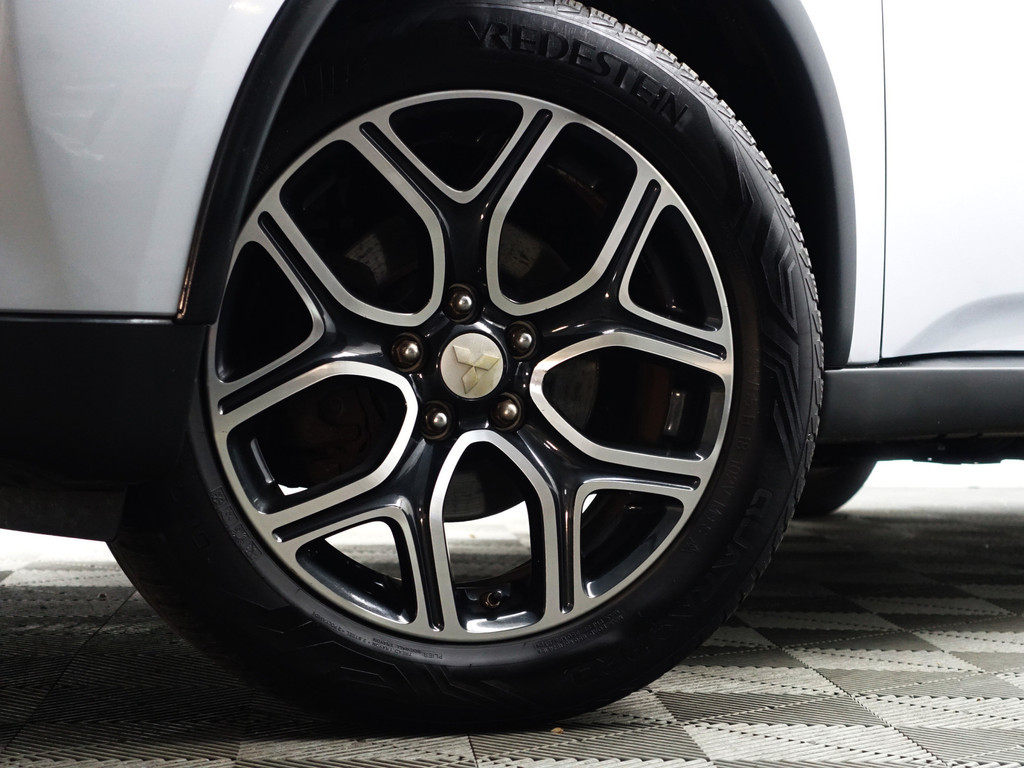 
								Mitsubishi Outlander 2.0 PHEV 4WD Executive Edition X-Line Aut- Camera, Trekhaak, Leder Interieur, Navi, Clima, Cruise vol									
