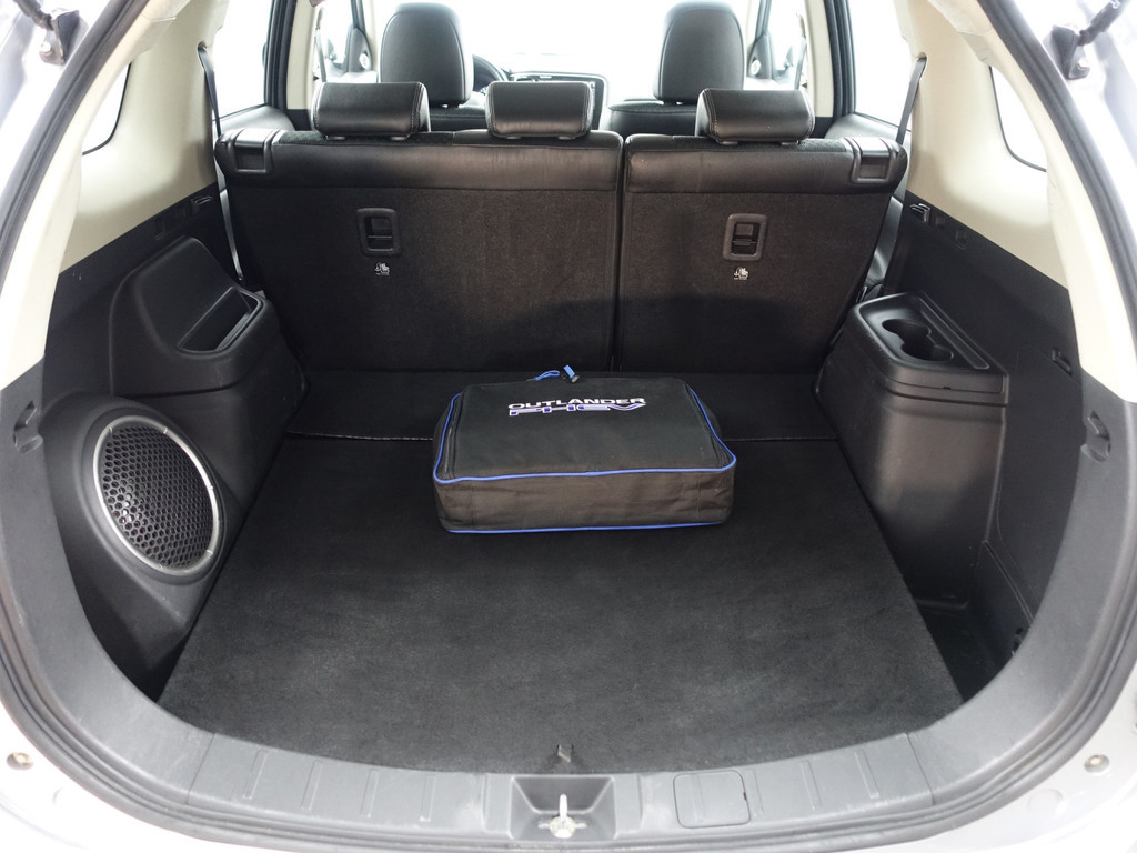 
								Mitsubishi Outlander 2.0 PHEV 4WD Executive Edition X-Line Aut- Camera, Trekhaak, Leder Interieur, Navi, Clima, Cruise vol									
