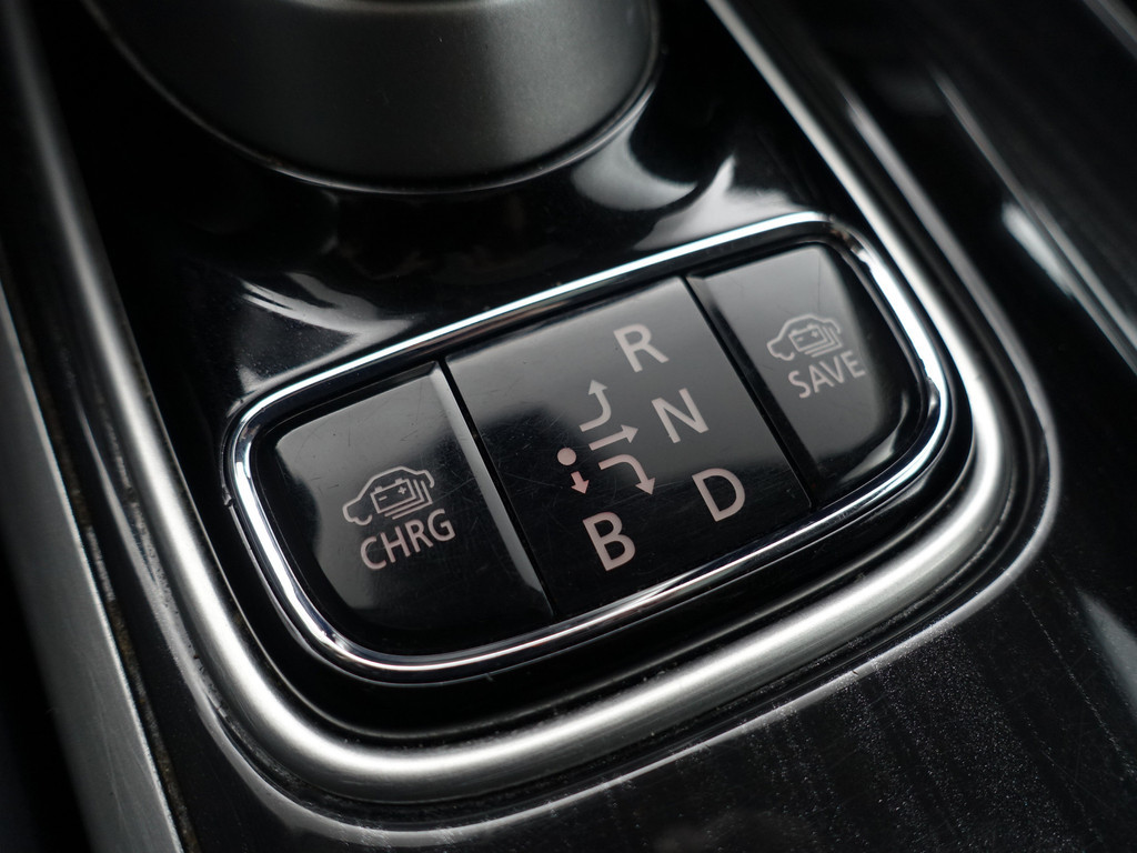 
Mitsubishi Outlander 2.0 PHEV instyle+ Aut- Schuifdak, 360 Camera, Xenon Led, Stuur/Stoelverwarming, Ada Cruise vol									