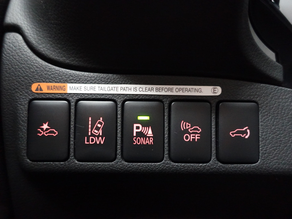 
Mitsubishi Outlander 2.0 PHEV instyle+ Aut- Schuifdak, 360 Camera, Xenon Led, Stuur/Stoelverwarming, Ada Cruise vol									