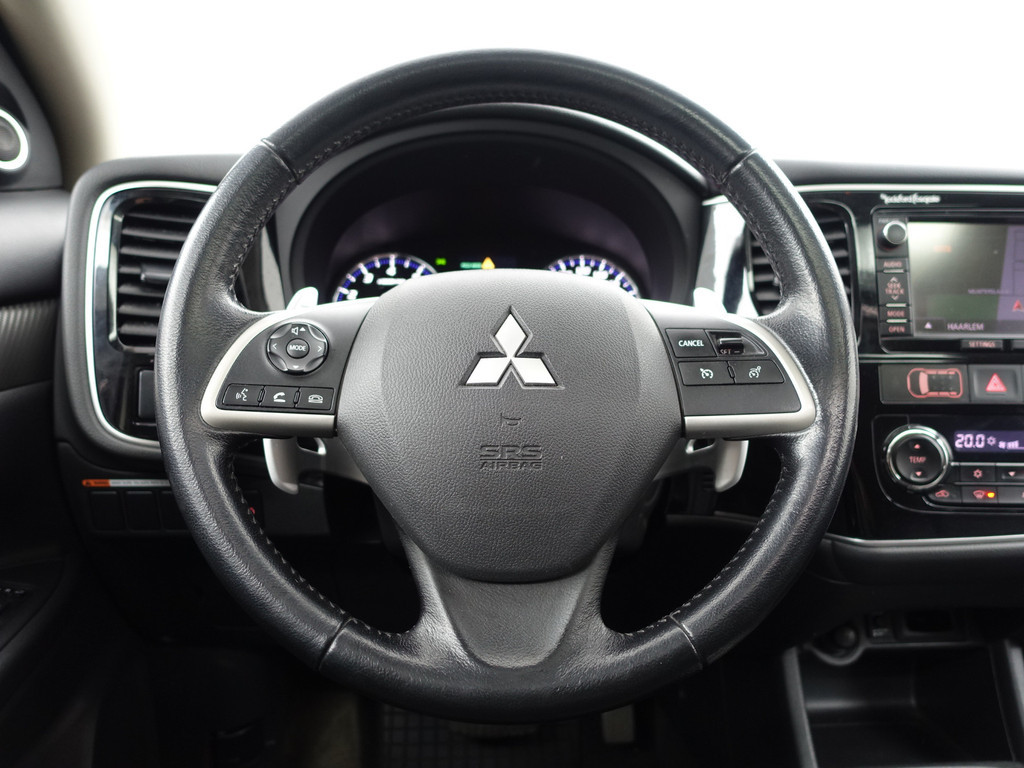 
								Mitsubishi Outlander 2.0 Instyle+ Aut- 7 Pers, Schuifdak, Camera, Stoelverwarming, Trekhaak, Leder Interieur vol									