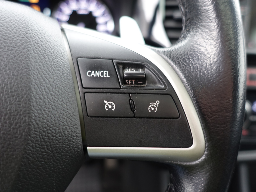 
								Mitsubishi Outlander 2.0 Instyle+ Aut- 7 Pers, Schuifdak, Camera, Stoelverwarming, Trekhaak, Leder Interieur vol									