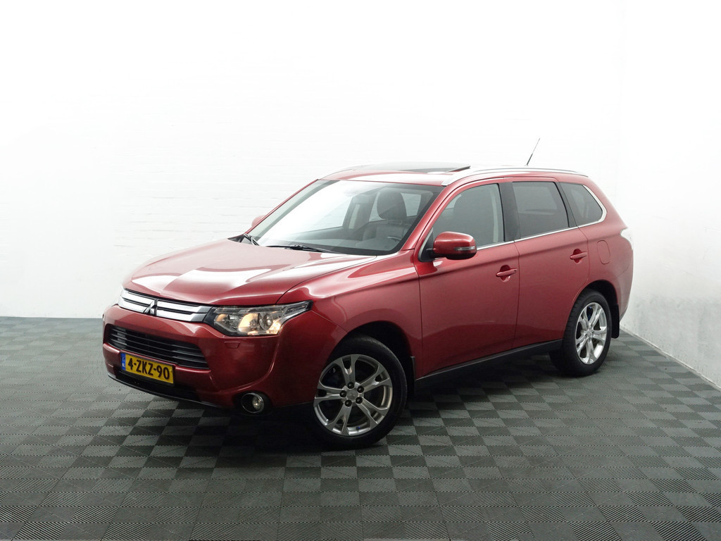 
								Mitsubishi Outlander 2.0 Instyle+ Aut- 7 Pers, Schuifdak, Camera, Stoelverwarming, Trekhaak, Leder Interieur vol									