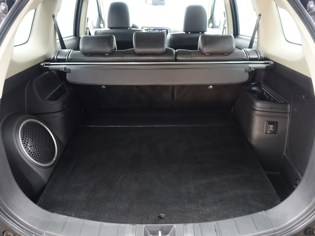 
								Mitsubishi Outlander 2.0 PHEV Instyle Aut- Xenon Led, Camera, Stoelverwarming, Sport Interieur, Clima, Ada Cruise vol									