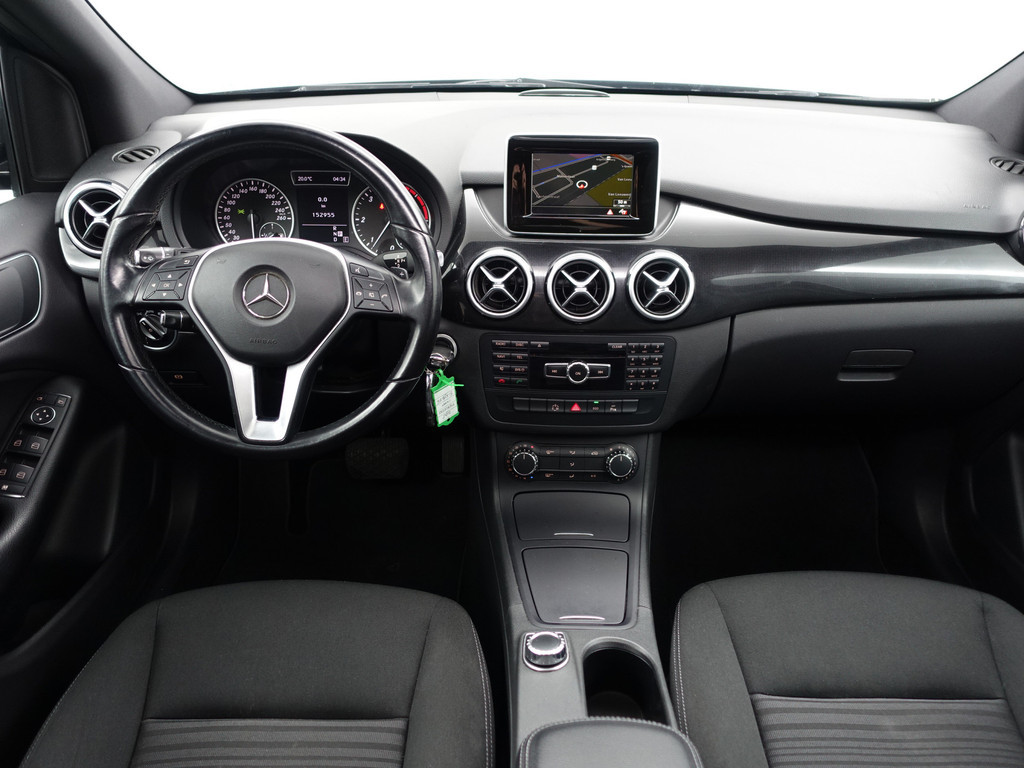
Mercedes-Benz B-Klasse 180 CDI Avantgarde Edition Aut- Panodak, Xenon Led, Park Assist, Navi, Dynamic Select, Cruise vol									