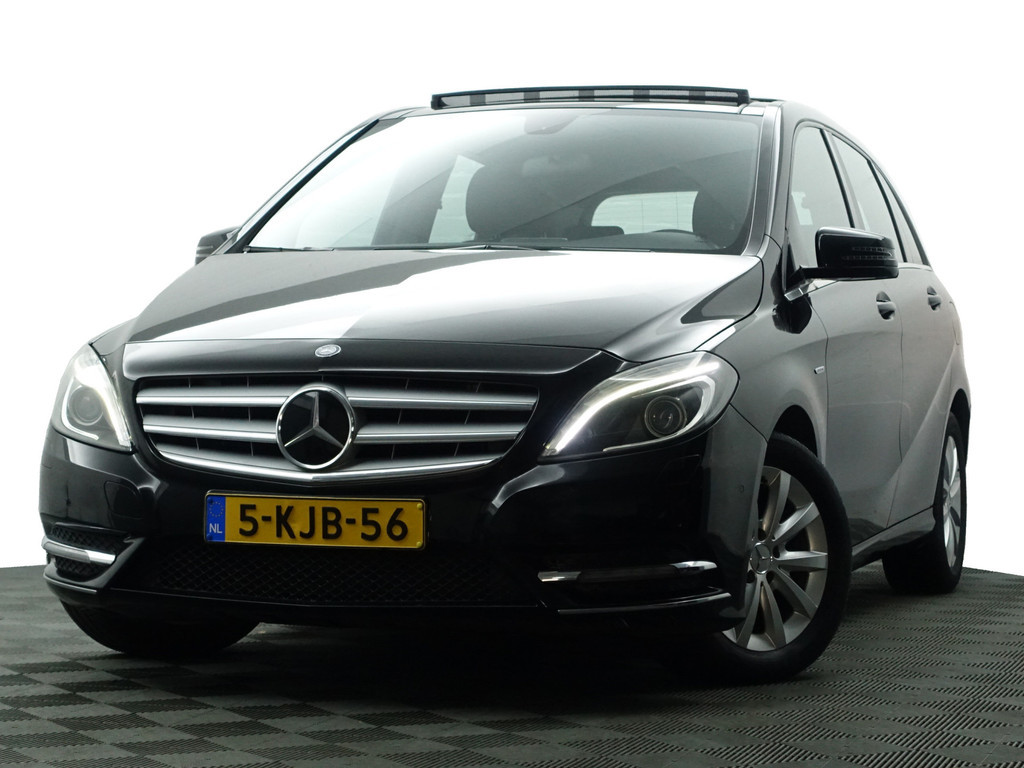 
Mercedes-Benz B-Klasse 180 CDI Avantgarde Edition Aut- Panodak, Xenon Led, Park Assist, Navi, Dynamic Select, Cruise vol									