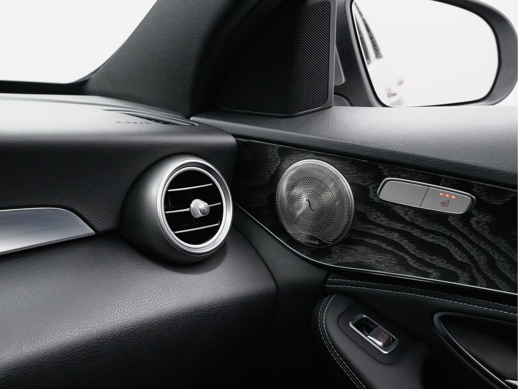 
								Mercedes-Benz C-Klasse 350 e AMG Prestige Aut- Panodak, Burmester, Sport Leder, Camera, Keyless vol									