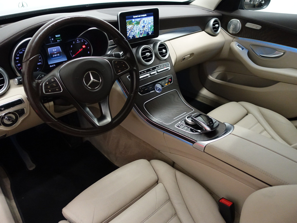 
								Mercedes-Benz C-Klasse 350 e AMG Prestige Aut- 360 Camera, Head Up, Burmester Audio, Sfeerverlichting, Nappa Leder Interieur vol									
