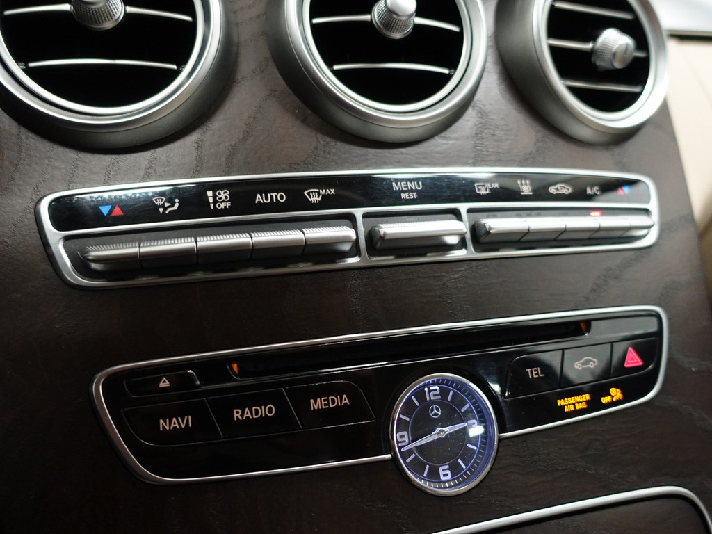 
								Mercedes-Benz C-Klasse 350 e AMG Prestige Aut- 360 Camera, Head Up, Burmester Audio, Sfeerverlichting, Nappa Leder Interieur vol									