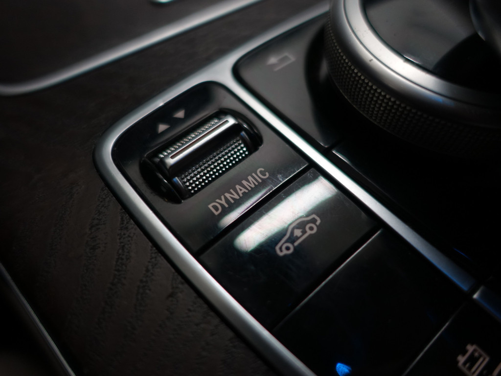 
								Mercedes-Benz C-Klasse 350 e AMG Prestige Aut- 360 Camera, Head Up, Burmester Audio, Sfeerverlichting, Nappa Leder Interieur vol									