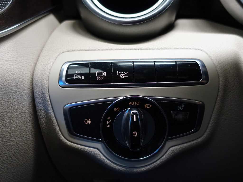 
								Mercedes-Benz C-Klasse 350 e AMG Prestige Aut- 360 Camera, Head Up, Burmester Audio, Sfeerverlichting, Nappa Leder Interieur vol									