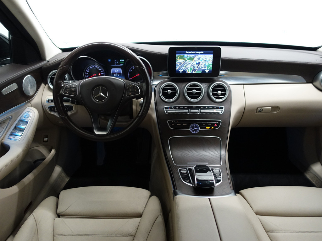 
								Mercedes-Benz C-Klasse 350 e AMG Prestige Aut- 360 Camera, Head Up, Burmester Audio, Sfeerverlichting, Nappa Leder Interieur vol									