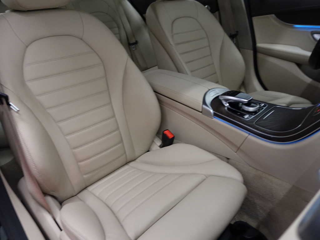 
								Mercedes-Benz C-Klasse 350 e AMG Prestige Aut- 360 Camera, Head Up, Burmester Audio, Sfeerverlichting, Nappa Leder Interieur vol									