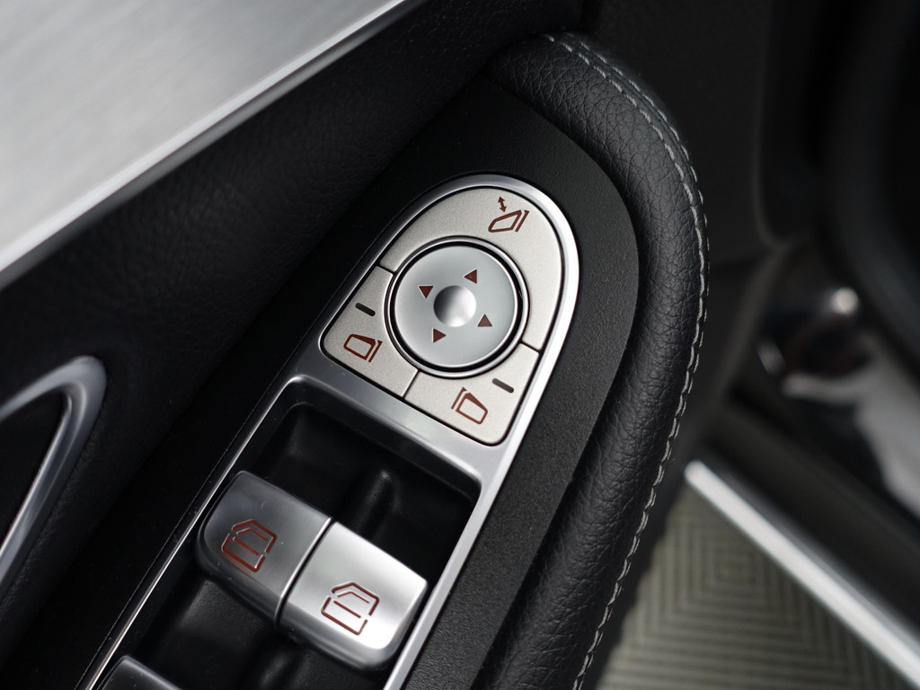 
Mercedes-Benz C-Klasse Estate 350 e AMG Prestige Aut- Xenon Led, Standkachel, Leder Sport Interieur, Burmester Audio, Stoelverwarming, Park Assist vol									