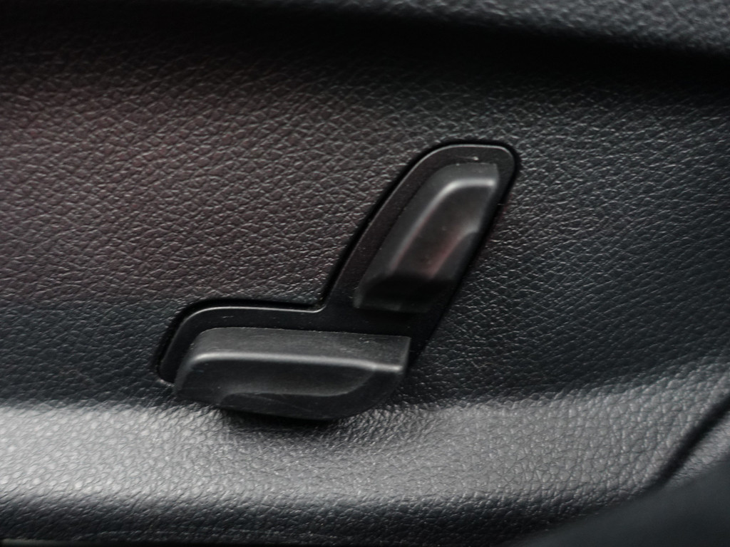 
Mercedes-Benz C-Klasse Estate 350 e Prestige Plus Aut- Leder Sport Interieur, Lane Assist, Camera, Xenon Led, Park Assist, Park Pilot vol									