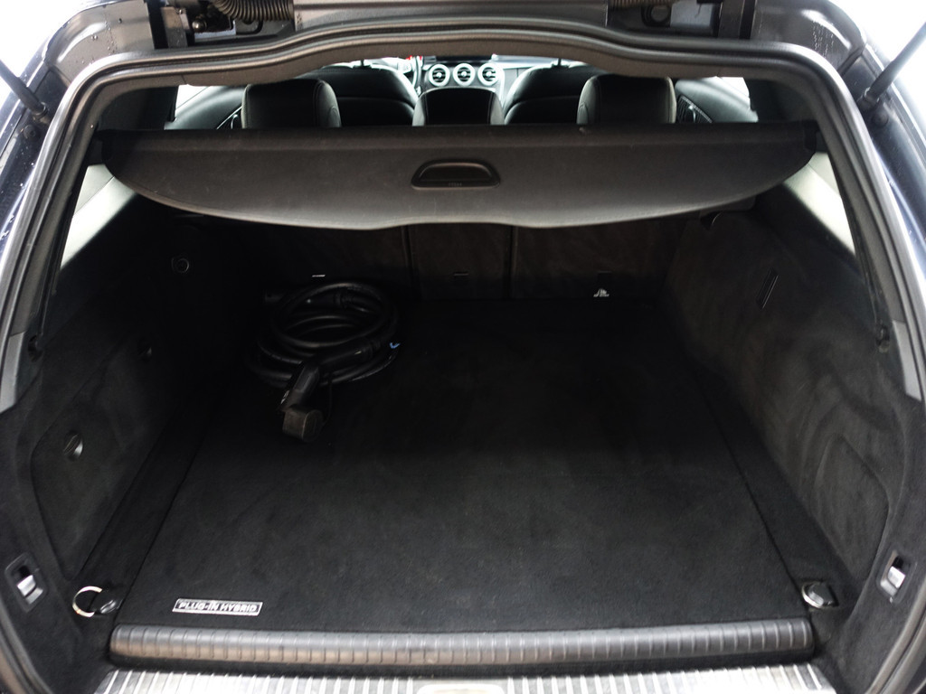
Mercedes-Benz C-Klasse Estate 350 e Prestige Plus Aut- Leder Sport Interieur, Lane Assist, Camera, Xenon Led, Park Assist, Park Pilot vol									
