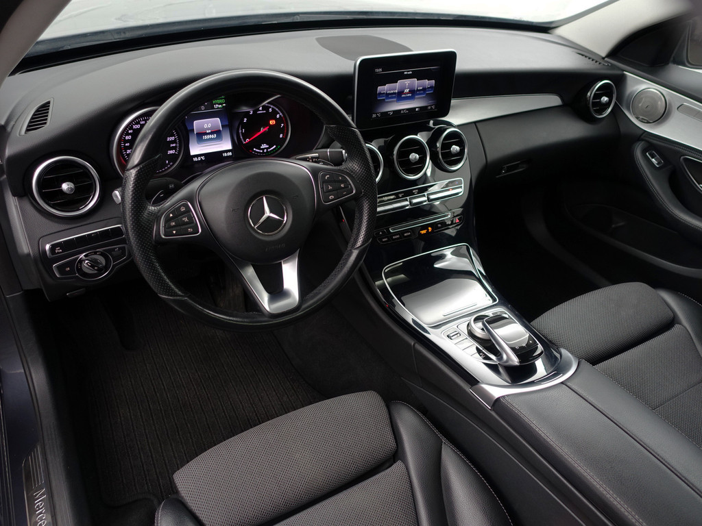 
								Mercedes-Benz C-Klasse 350 e Prestige Edition Aut- Panoramadak, Xenon Led, Park Assist, Camera, Keyless, Stoelverwarming, Sport Interieur vol									