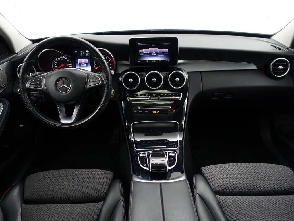 
								Mercedes-Benz C-Klasse 350 e Prestige Edition Aut- Panoramadak, Xenon Led, Park Assist, Camera, Keyless, Stoelverwarming, Sport Interieur vol									