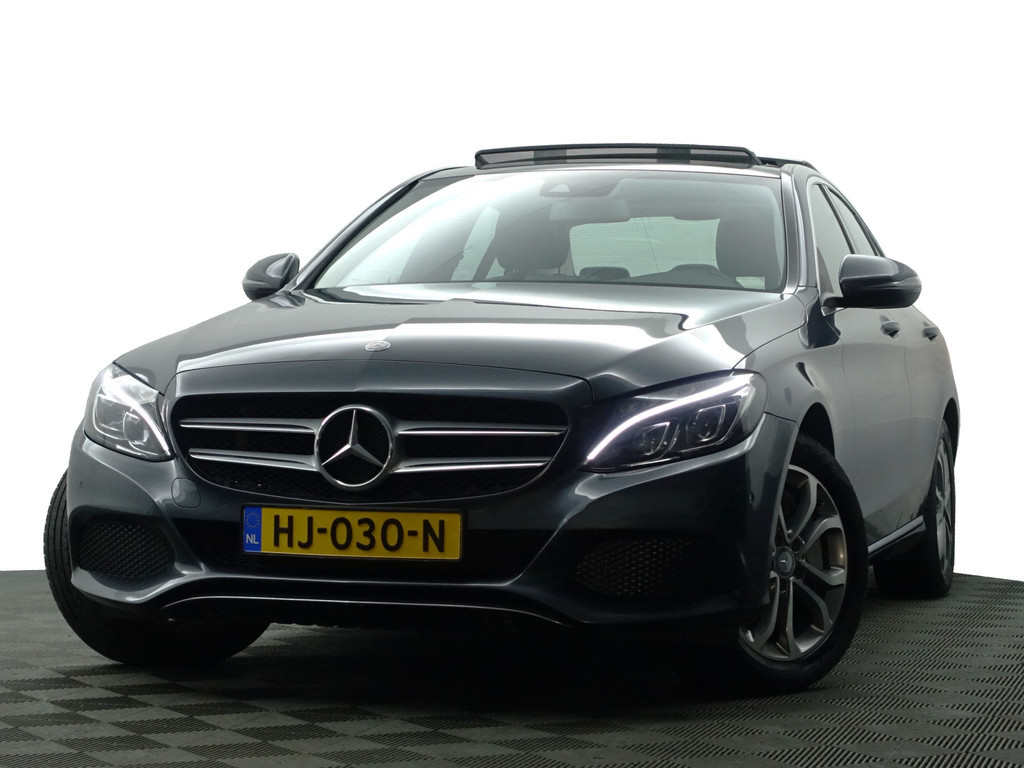 
								Mercedes-Benz C-Klasse 350 e Prestige Edition Aut- Panoramadak, Xenon Led, Park Assist, Camera, Keyless, Stoelverwarming, Sport Interieur vol									