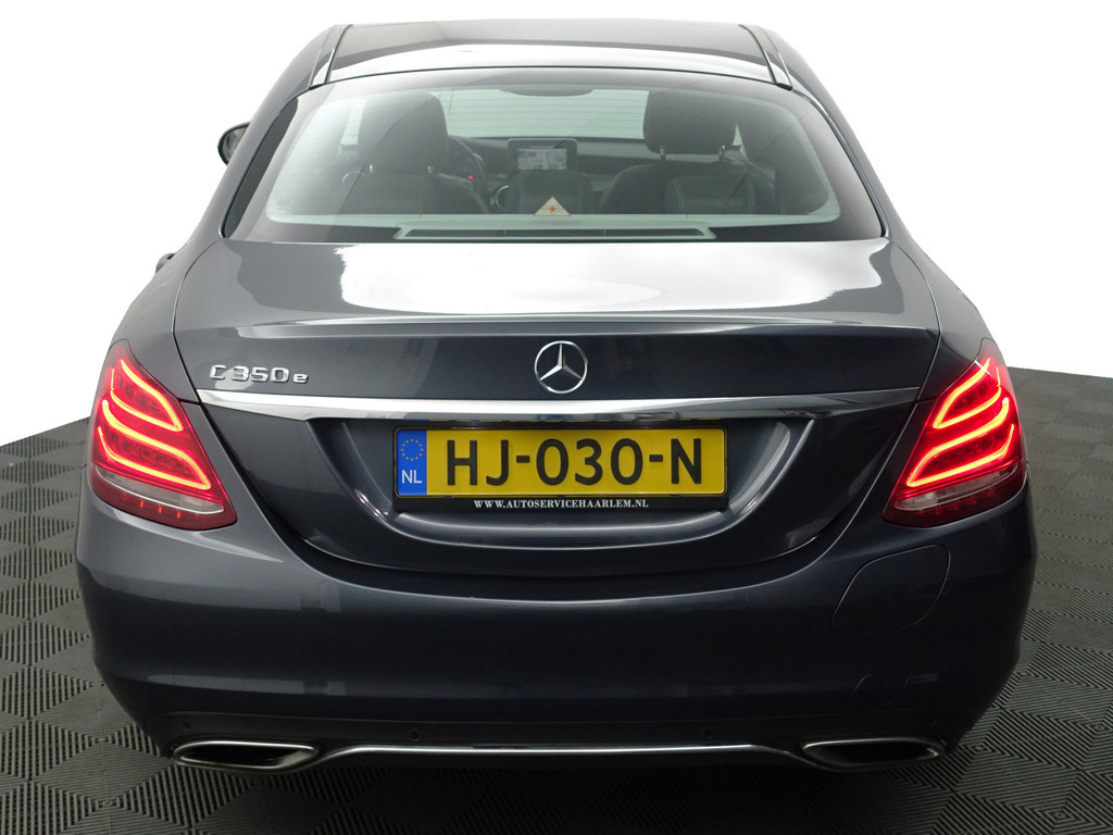 
								Mercedes-Benz C-Klasse 350 e Prestige Edition Aut- Panoramadak, Xenon Led, Park Assist, Camera, Keyless, Stoelverwarming, Sport Interieur vol									
