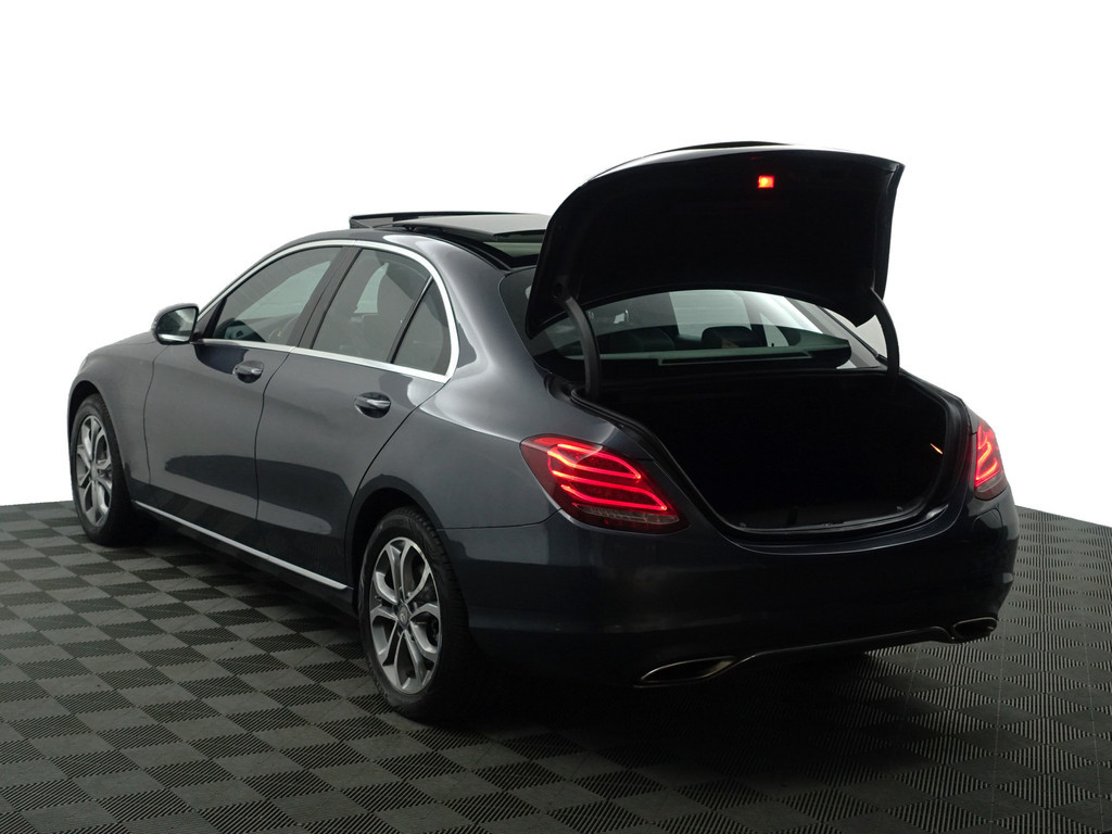 
								Mercedes-Benz C-Klasse 350 e Prestige Edition Aut- Panoramadak, Xenon Led, Park Assist, Camera, Keyless, Stoelverwarming, Sport Interieur vol									