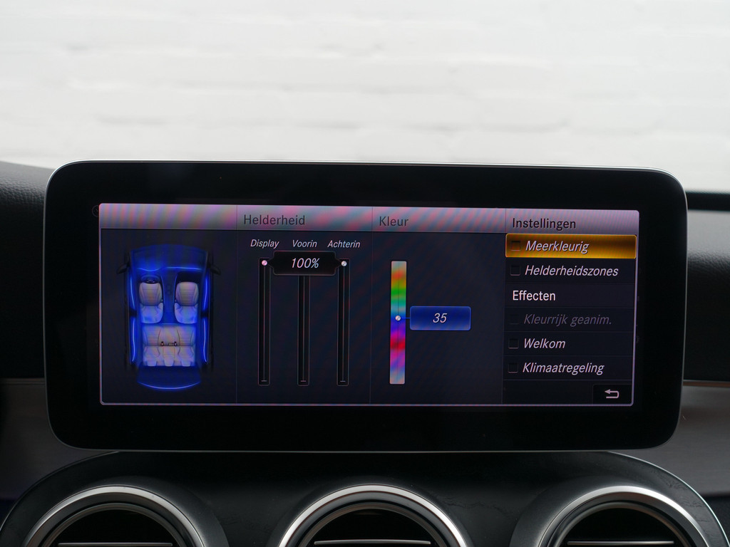 
Mercedes-Benz C-Klasse 180 AMG Prestige Aut- Virtual Cockpit, 360 Camera, Sfeerverlichting, Keyless, Xenon Led, Stoelverwarming vol									