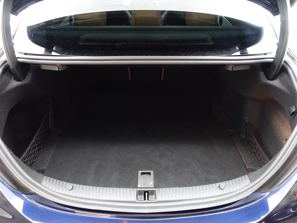 
Mercedes-Benz C-Klasse 180 AMG Prestige Aut- Virtual Cockpit, 360 Camera, Sfeerverlichting, Keyless, Xenon Led, Stoelverwarming vol									