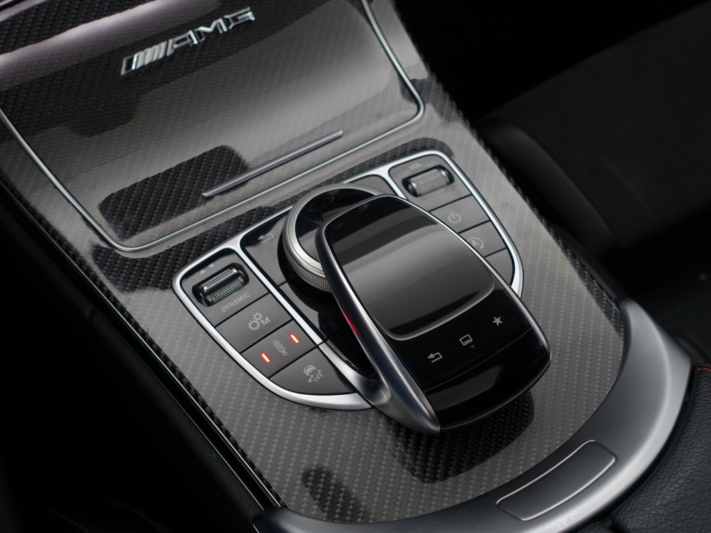 
								Mercedes-Benz C-Klasse 43 AMG 4MATIC Edition 1 Aut- Performance Interieur, Full Carbon, Panoramadak, Burmester, 360 Camera, Sfeerverlichting vol									