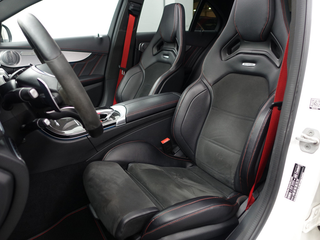 
								Mercedes-Benz C-Klasse 43 AMG 4MATIC Edition 1 Aut- Performance Interieur, Full Carbon, Panoramadak, Burmester, 360 Camera, Sfeerverlichting vol									