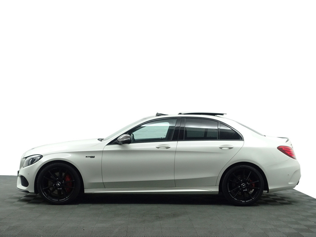 
								Mercedes-Benz C-Klasse 43 AMG 4MATIC Edition 1 Aut- Performance Interieur, Full Carbon, Panoramadak, Burmester, 360 Camera, Sfeerverlichting vol									