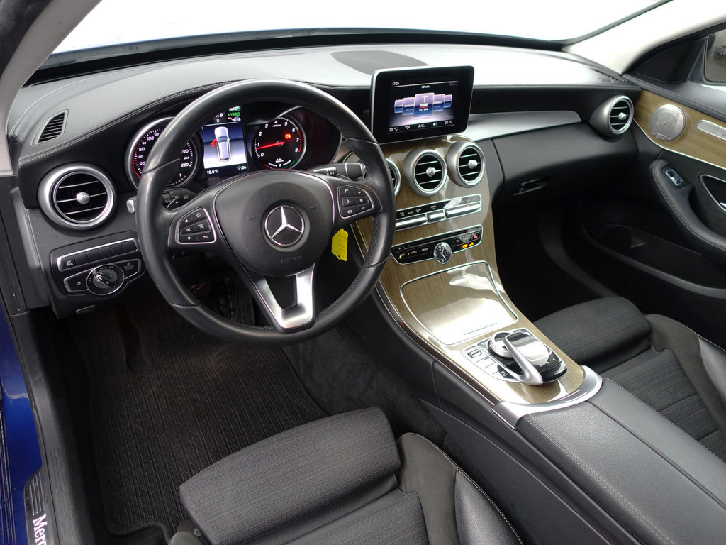 
Mercedes-Benz C-Klasse Estate 350 e AMG Premium Plus Aut- Comfort Interieur, Elek Trekhaak, Camera, Xenon Led, Sfeerverlichting, Standkachel vol									