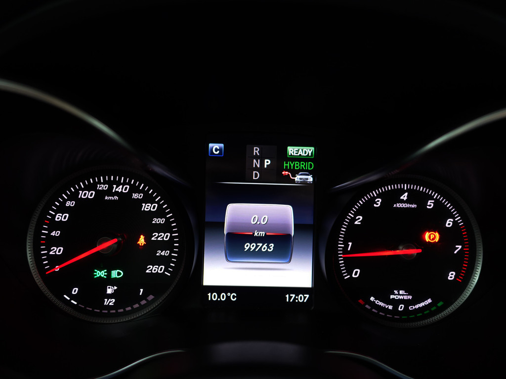 
Mercedes-Benz C-Klasse Estate 350 e AMG Premium Plus Aut- Comfort Interieur, Elek Trekhaak, Camera, Xenon Led, Sfeerverlichting, Standkachel vol									