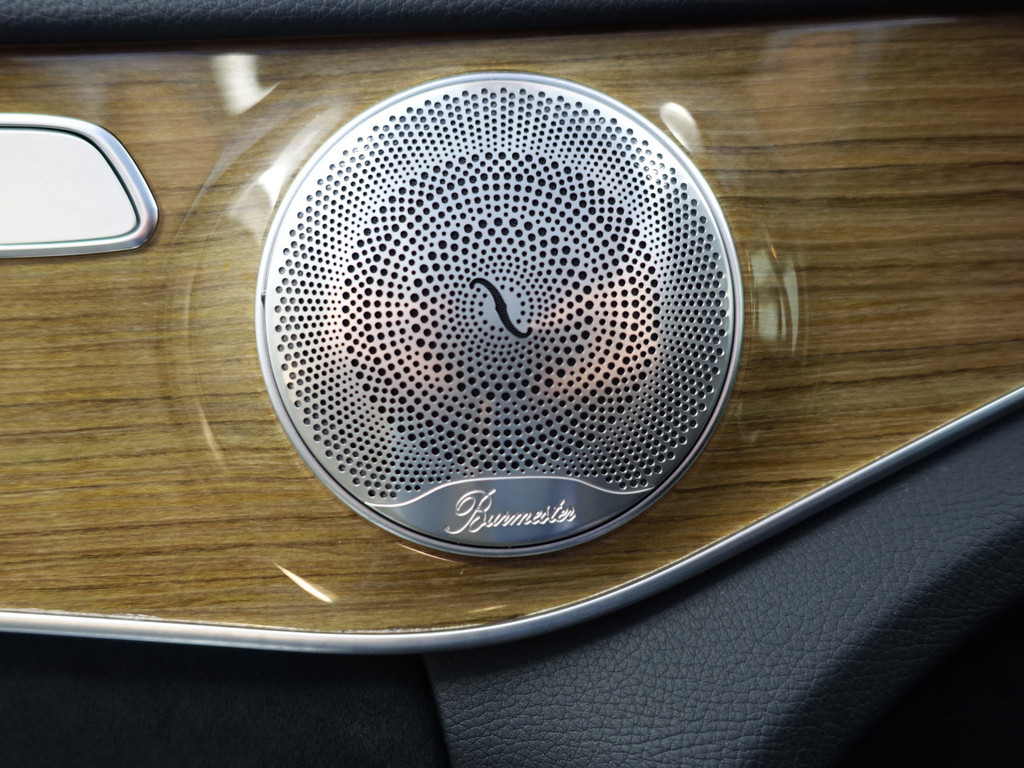 
Mercedes-Benz C-Klasse Estate 350 e AMG Premium Plus Aut- Comfort Interieur, Elek Trekhaak, Camera, Xenon Led, Sfeerverlichting, Standkachel vol									