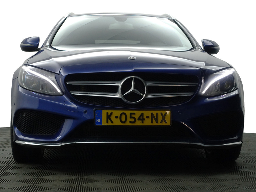 
Mercedes-Benz C-Klasse Estate 350 e AMG Premium Plus Aut- Comfort Interieur, Elek Trekhaak, Camera, Xenon Led, Sfeerverlichting, Standkachel vol									