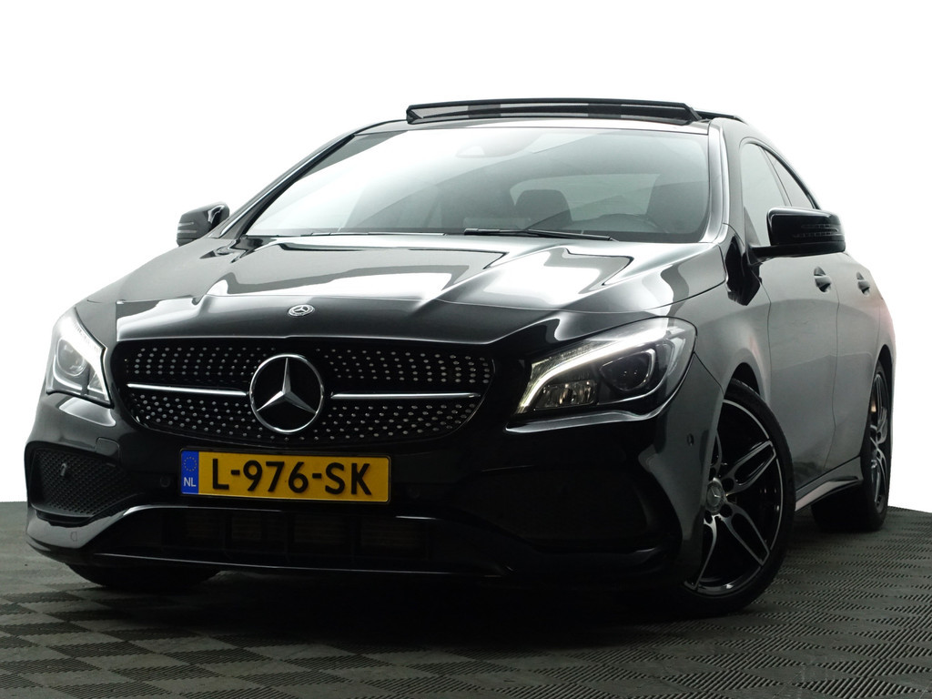 
								Mercedes-Benz CLA-Klasse AMG Night Edition Aut- Panoramadak, Xenon Led, Dynamic Select, Camera, Park Assist, Sport Leder Interieur vol									