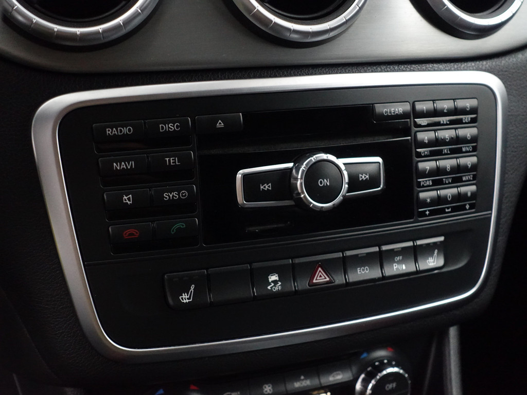 
								Mercedes-Benz CLA-Klasse AMG 45 4MATIC Edition 1 Aut- Performance Interieur, Panodak, Harman Kardon, Memory, Xenon Led, Camera vol									