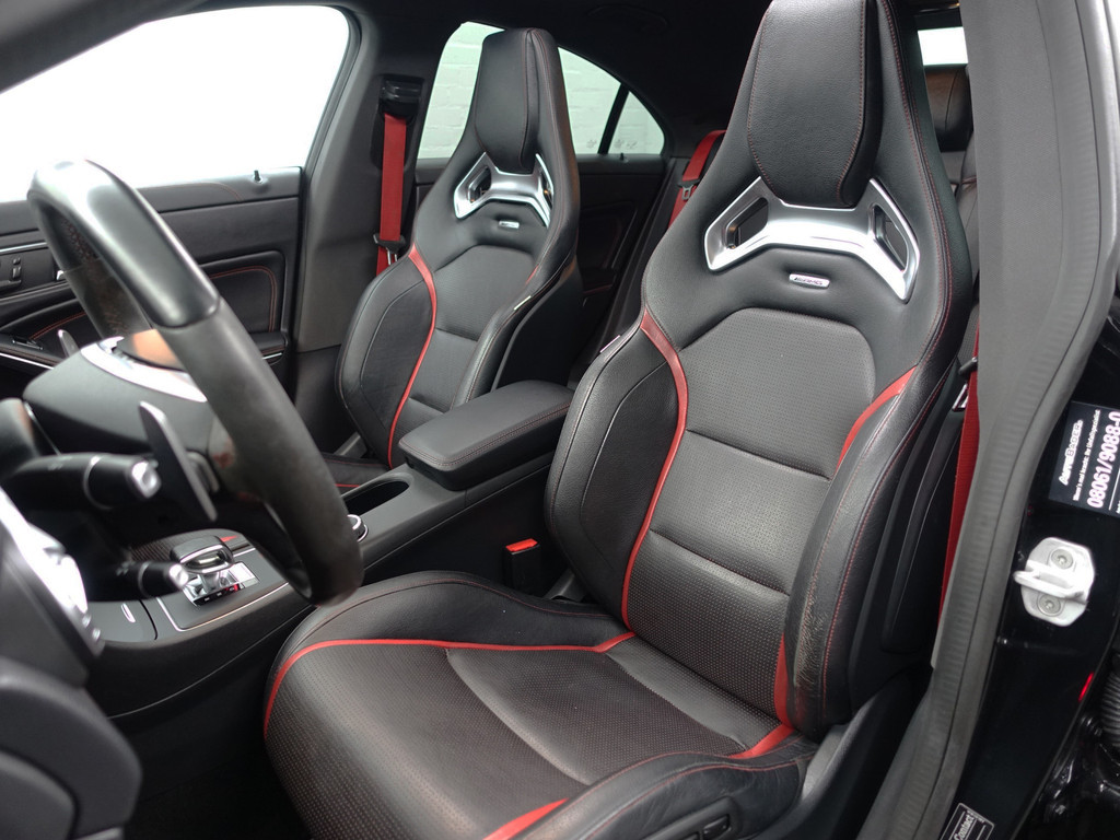 
								Mercedes-Benz CLA-Klasse AMG 45 4MATIC Edition 1 Aut- Performance Interieur, Panodak, Harman Kardon, Memory, Xenon Led, Camera vol									